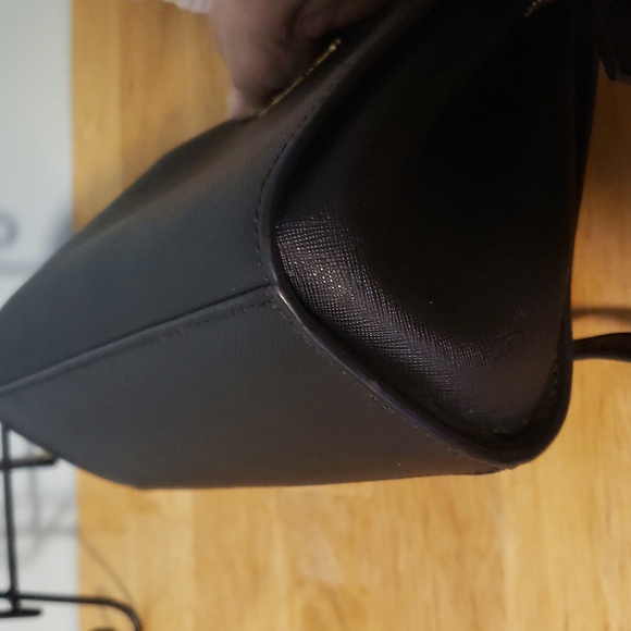 Michael Michael Kors Messenger/Crossbody Bag Selma 9x7.      (#73) - Picture 8 of 13